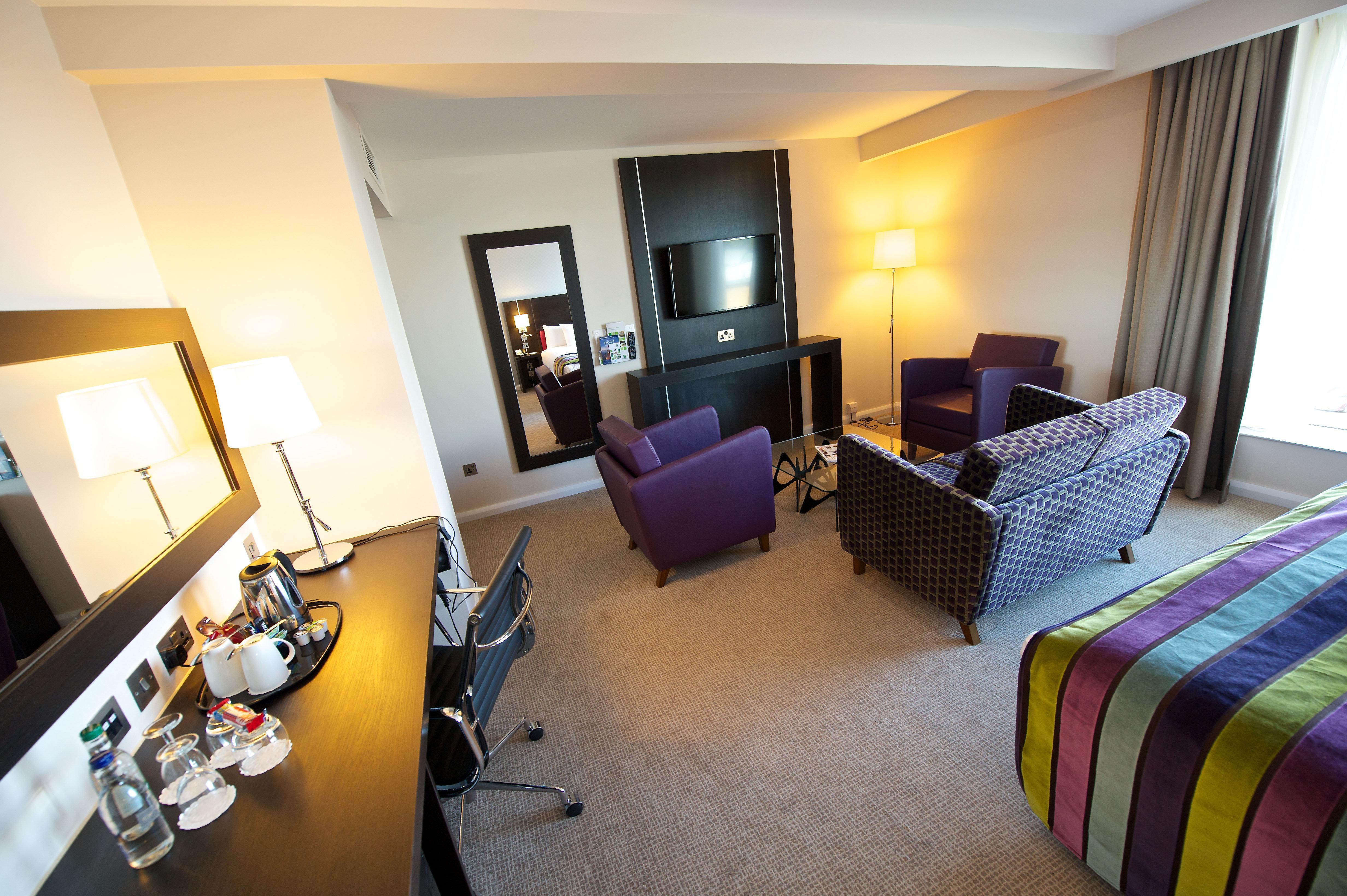 Holiday Inn Southend By Ihg מראה חיצוני תמונה