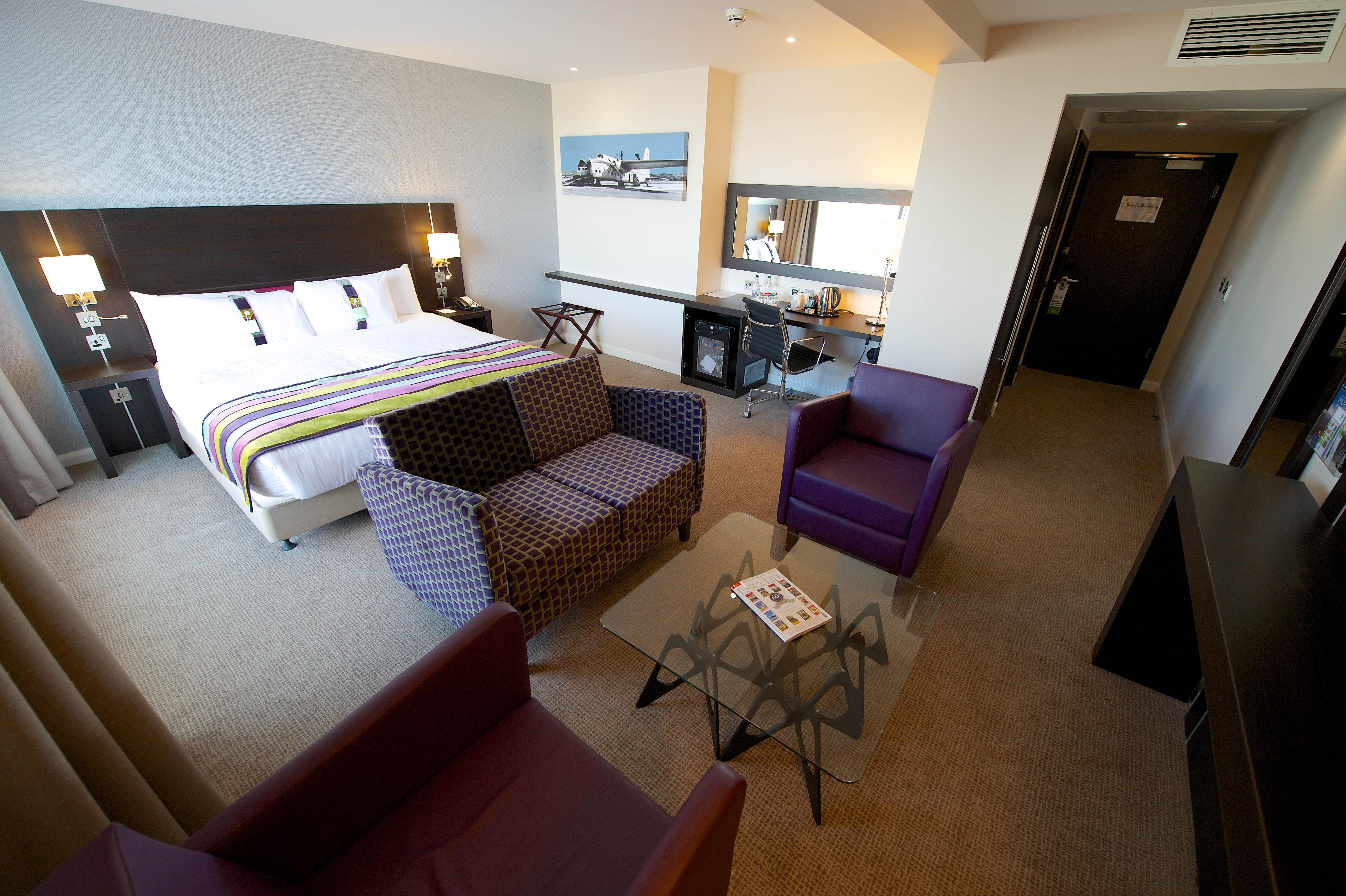 Holiday Inn Southend By Ihg מראה חיצוני תמונה